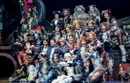 Paris Revival Cast with Gillian Lynne 2016.jpeg (178 KB) Victoria