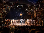 Curtain bows Osaka 2016.jpg (124 KB)