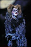 Grizabella, 1992