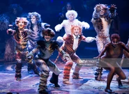 Broadway Revival Bows opening night 3.jpg (581 KB) Daniel Gaymon