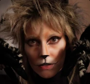 Chiara Canzian as Grizabella