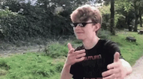 Featured image of post Tommyinnit Pfp Gif