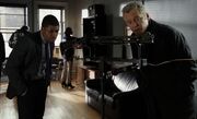 S01E13-Bell Gregson shotgun