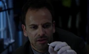 S02E01-Sherlock w plastic