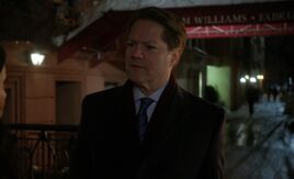 S04E17-Neil Kurtz head shot