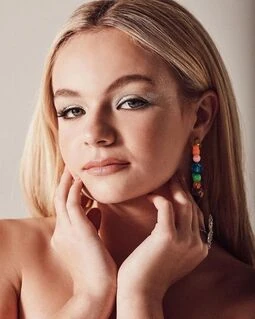 Pressley Hosbach | Celebrity Singers Wiki | Fandom