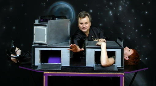 Sawing In Thirds Celebrity Wiki Fandom