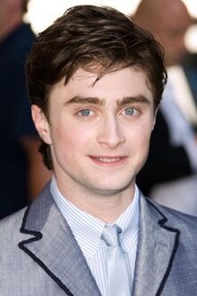 Daniel-radcliffe-wallpaper-hd-833363-0-s-307x512.jpg