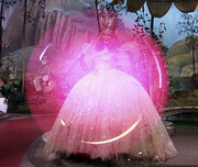 Oz glinda bubble