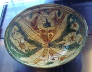 Syrian three-color ceramic, 13th century.