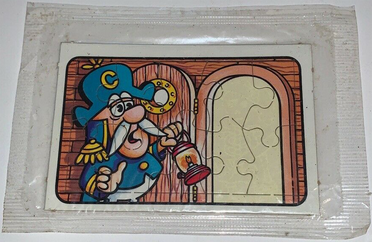 1981 Glow Puzzle - Cap'n Crunch - Cereal Prize