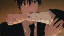 Aki shows what he had to offer to the Fox Devil