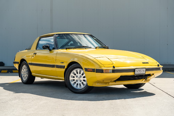 MAZDA SAVANNA RX-7 (SA22C) イエロー MAZDA SAVANNA RX-7(SA22C)1978 | 作ってナンボ