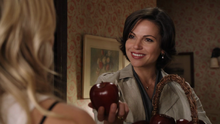 Once Upon A Time - Regina Mills 4 - Lana Parrilla