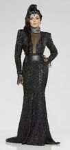 Once Upon A Time - Regina Mills 53 - Lana Parrilla.jpg