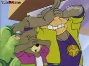 Vlcsnap-2015-12-15-22h47m32s326.png (142 KB)