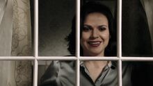 Once Upon A Time - Regina Mills 32 - Lana Parrilla