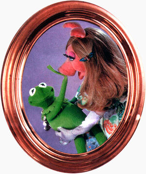 BravoPoster-Kermit&Piggy