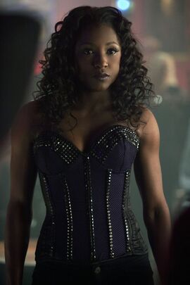 Tara Thornton.jpg