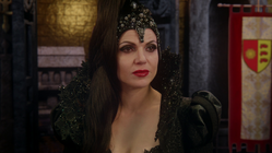 Once Upon A Time - Regina Mills 107 - Lana Parrilla