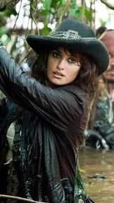-Angelica-Teach-Pirates-Of-The-Caribbean-penelope-cruz-43729812-225-399