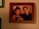 8x22 - Wyatt e Chris.