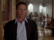 7x19 - Leo Wyatt