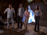 6x22 - TornareInDietroAttraversoIlPortale