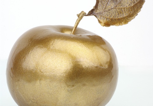 Golden Apple Of Discord Charmed Reborn Wiki Fandom