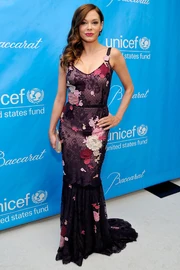Роуз Макгоун на ежегодном благотворительном балу UNICEF