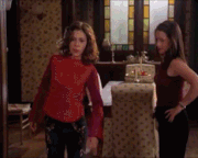 Voler (1,87 Mio) Voler Phoebe Halliwell