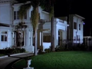 Mansion where the urn was kept.