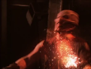 Piper tries to blow up the Manticore.