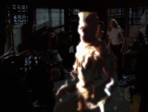 A Manticore shimmering in.