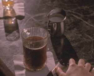 1x01-Telematerialization.gif