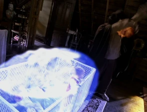 Piper tries to blow up the Beast.