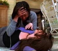 1x22-Prue-Cry-Piper