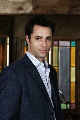 Victor Webster - Wikipedia