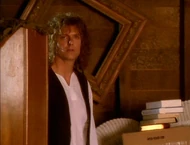 Allen walks in on Robin