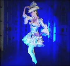 RoseHalloween12.jpg (110 KB)