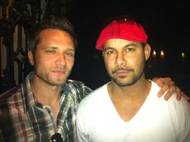 Seamustwit4.jpg (134 KB)