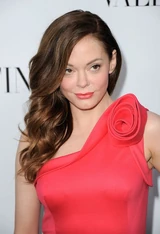 Rosevalentinoflagship2.jpg (58 KB)