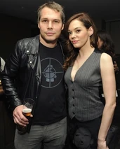 Roseapril28(002).jpg (150 KB) Rose at Linda Ramone Hosts "Commando: The Autobiography of Johnny Ramone" Launch Party - April 27, 2012