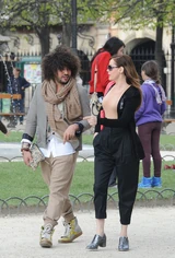 Roseparis4.jpg (90 KB)