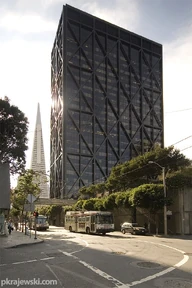 One Maritime Plaza