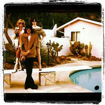 Roseramonesranch.jpg (122 KB) At Ramone's Ranch