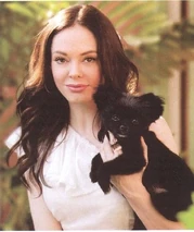 RoseModernDog2.jpg (59 KB)