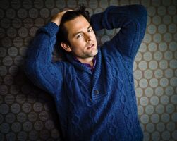 MUHNEY---PURPLE-SWEATER