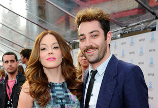 Rosecab12.jpg (86 KB)