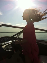 Roseboat.jpg (60 KB)